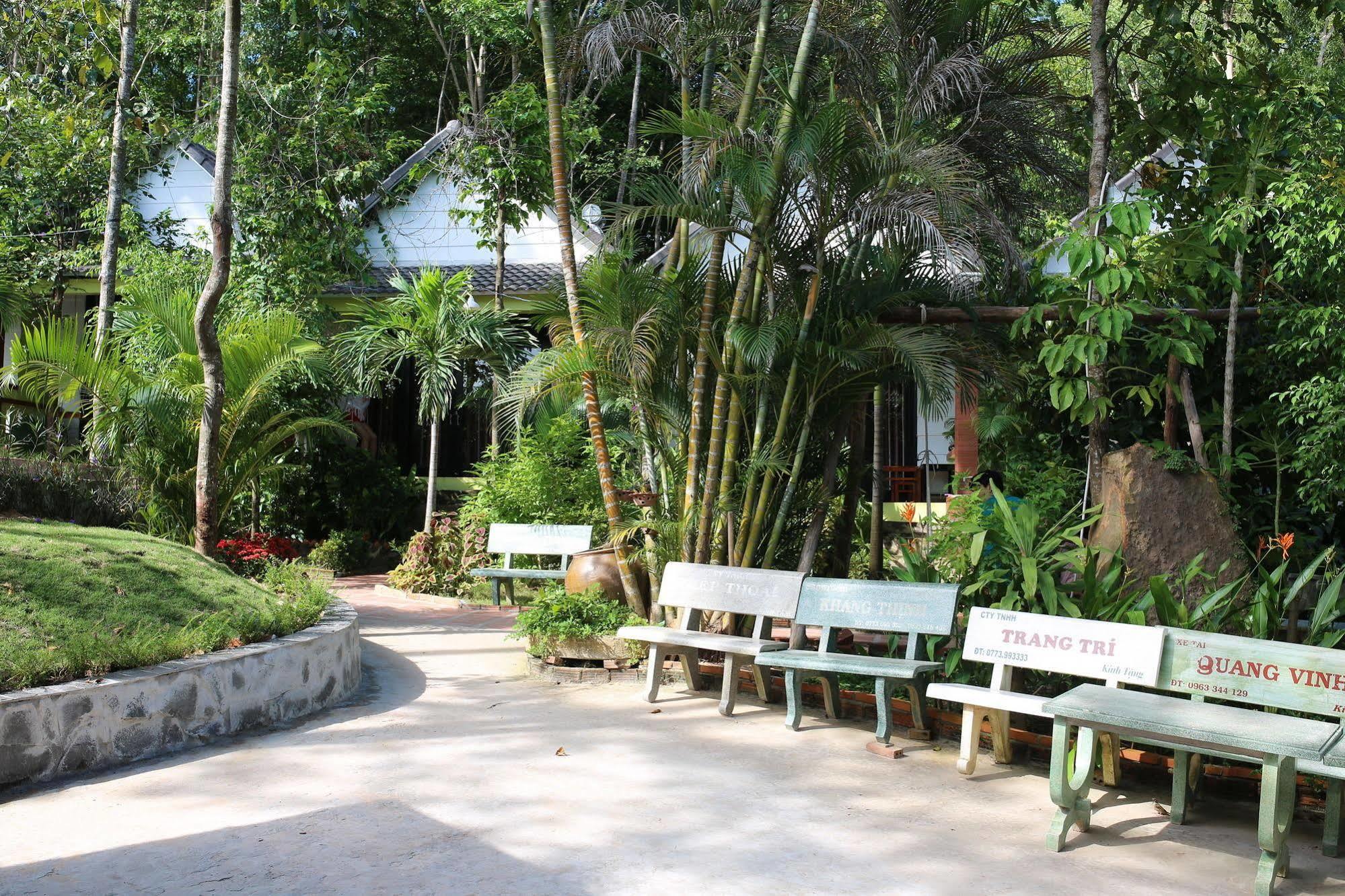 Bungalow Mai Phuong Binh Дуонг-Донг Экстерьер фото