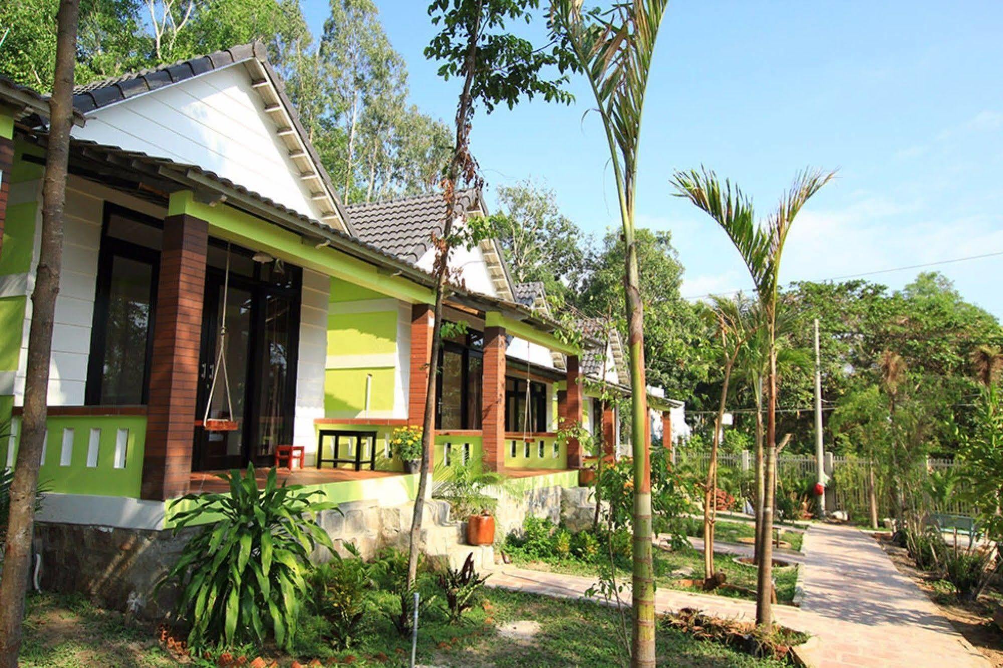 Bungalow Mai Phuong Binh Дуонг-Донг Экстерьер фото