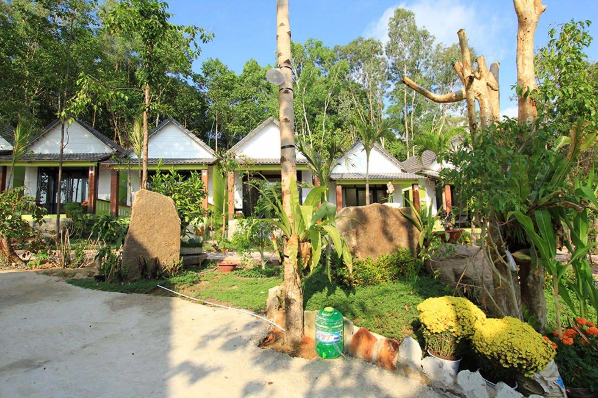Bungalow Mai Phuong Binh Дуонг-Донг Экстерьер фото