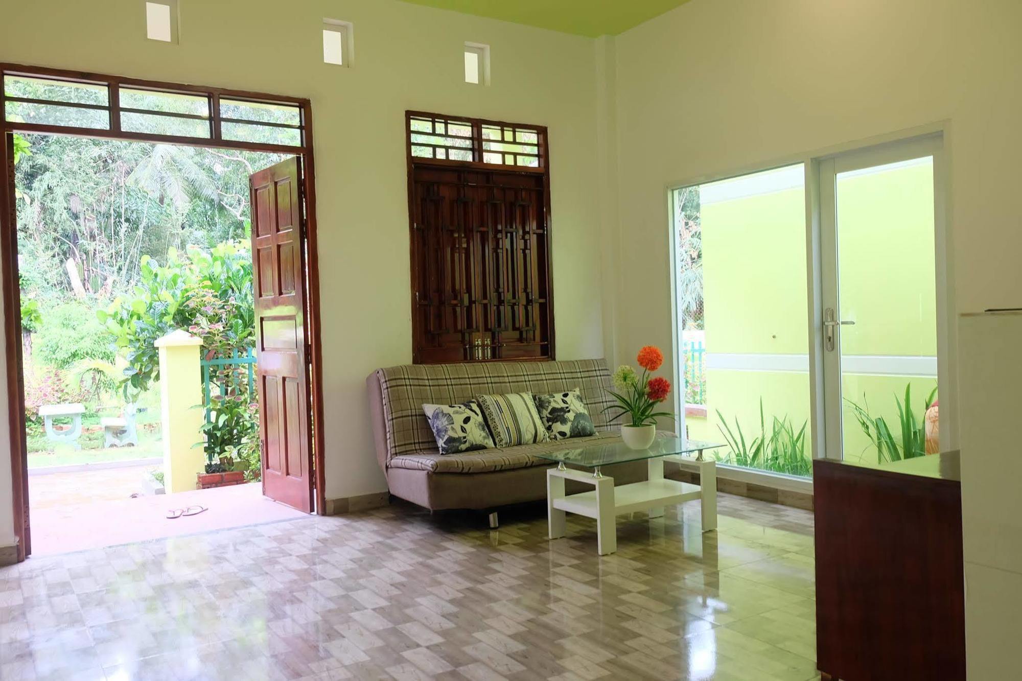 Bungalow Mai Phuong Binh Дуонг-Донг Экстерьер фото